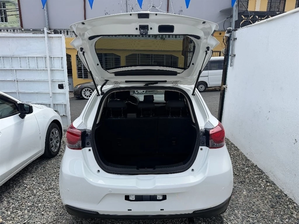 Mazda Mazda2 2020