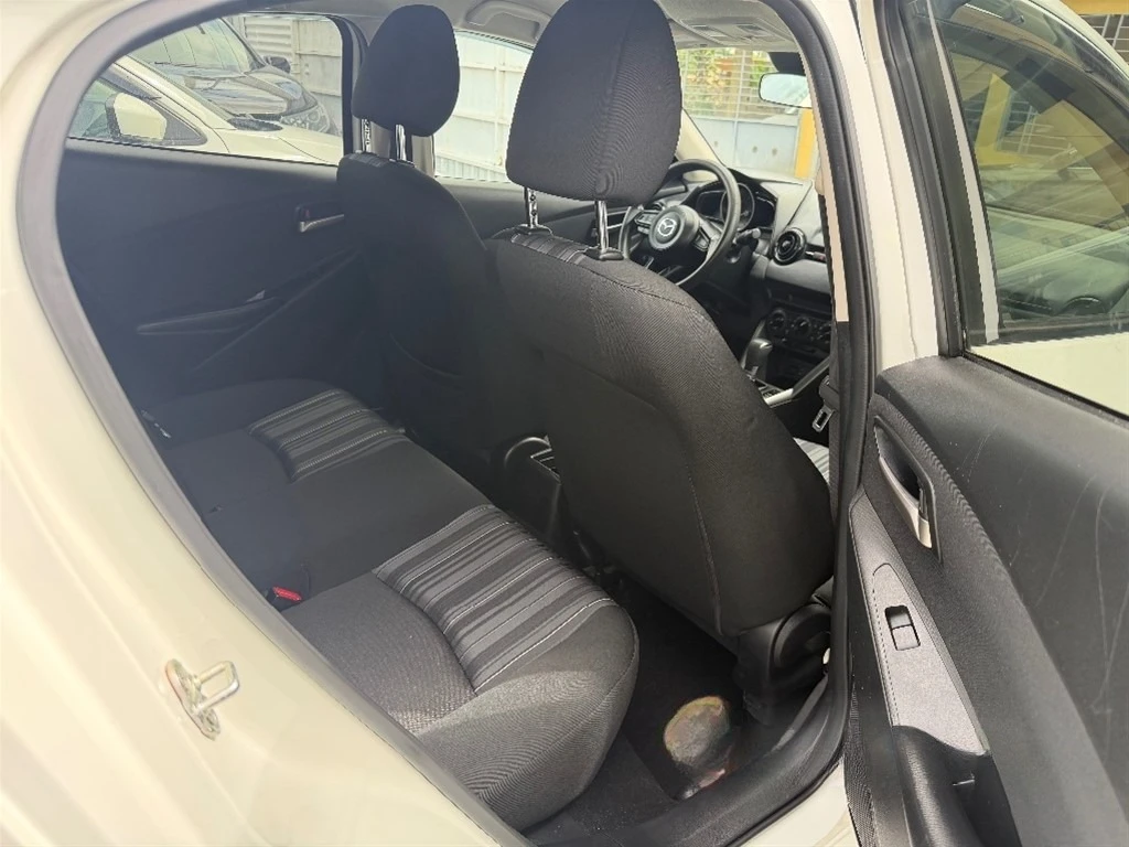 Mazda Mazda2 2020