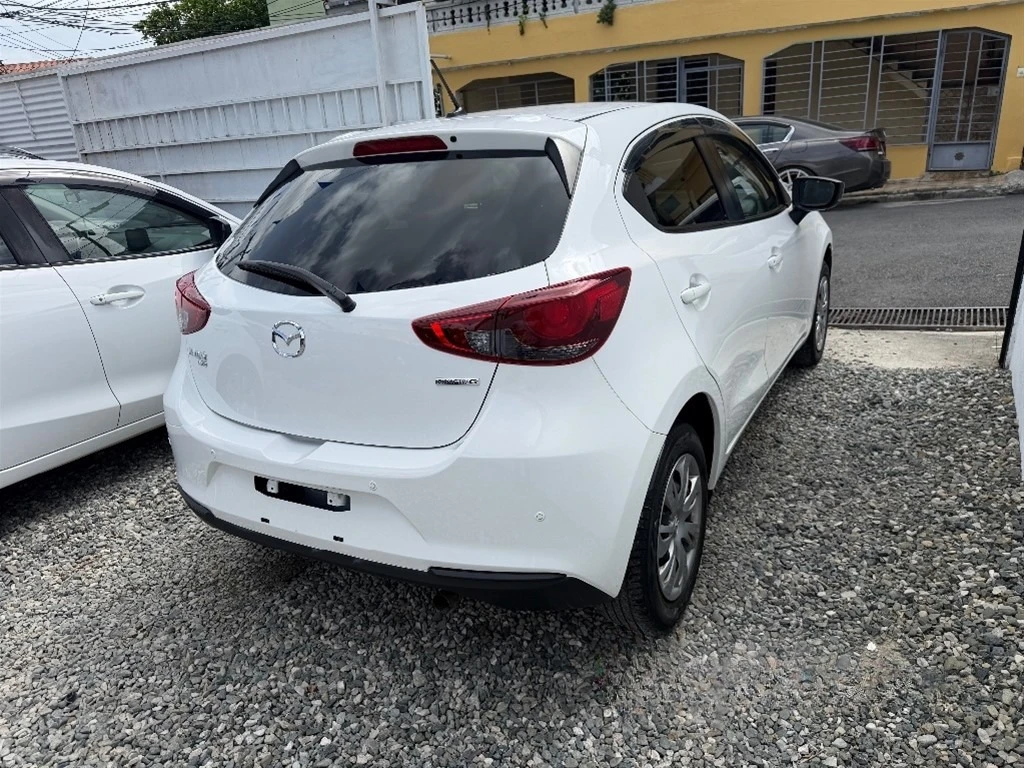 Mazda Mazda2 2020