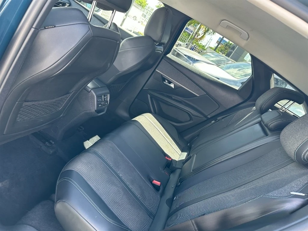 Peugeot 3008 2022