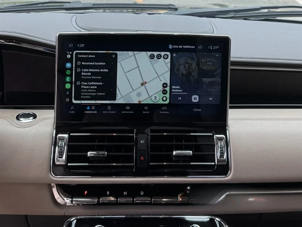 Lincoln Navigator 2023