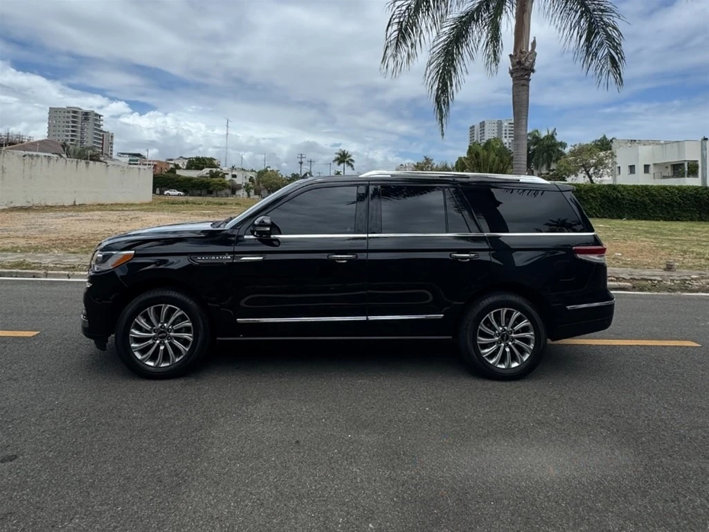 Lincoln Navigator 2023