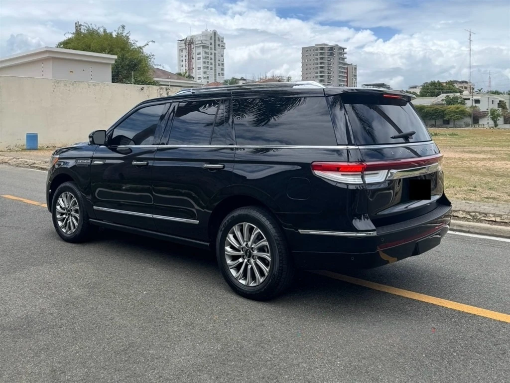 Lincoln Navigator 2023
