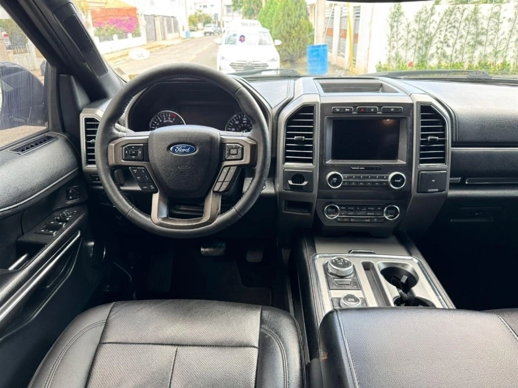 Ford Expedition 2019