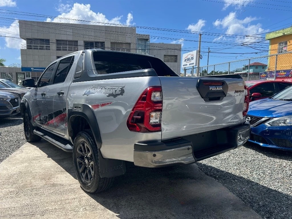 Toyota Hilux 2023