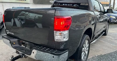 Toyota Tundra 2011