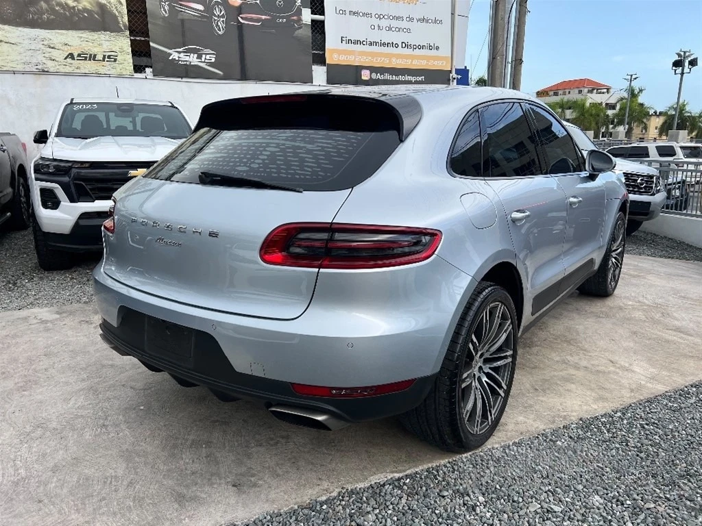 Porsche Macan 2016